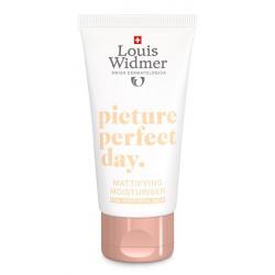 Mattifying moisturiser