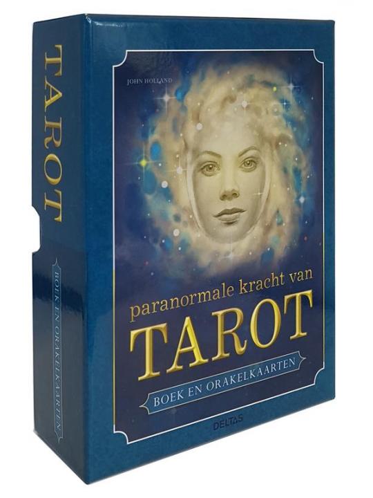 Paranormale kracht van tarot boek en orakelkaarten
