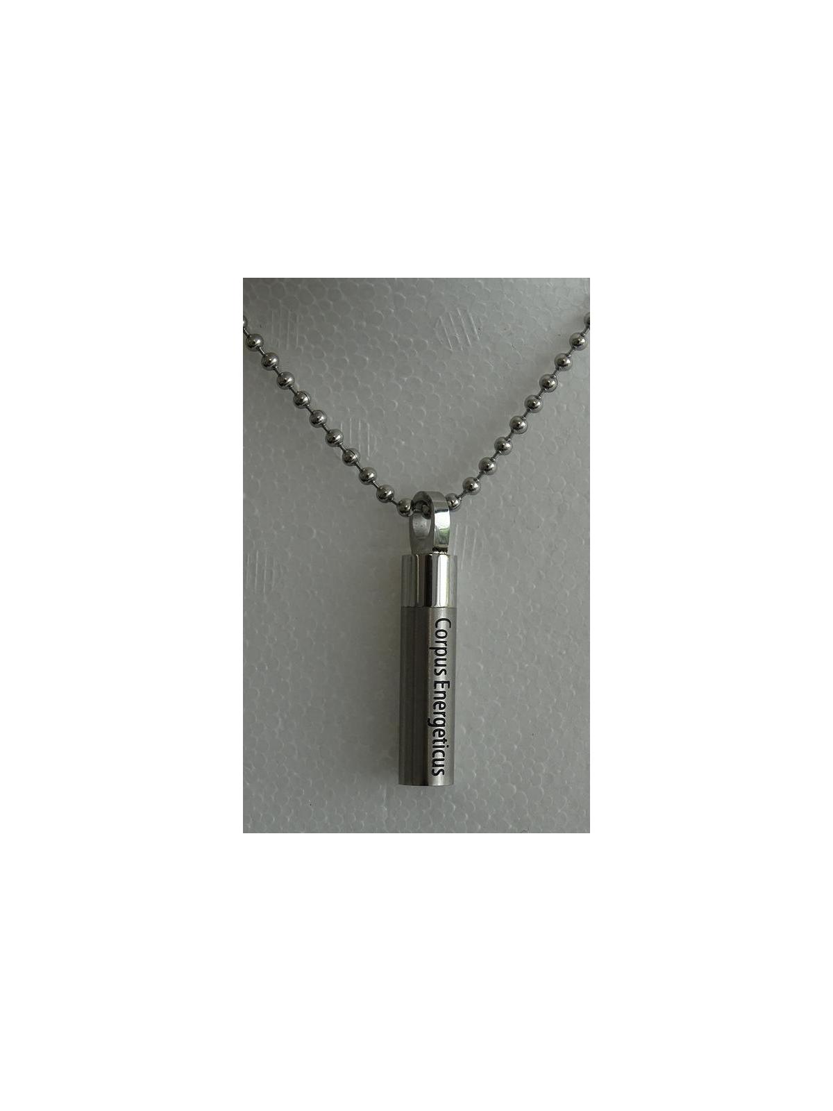 Corpus Energeticus metalen hanger met ketting