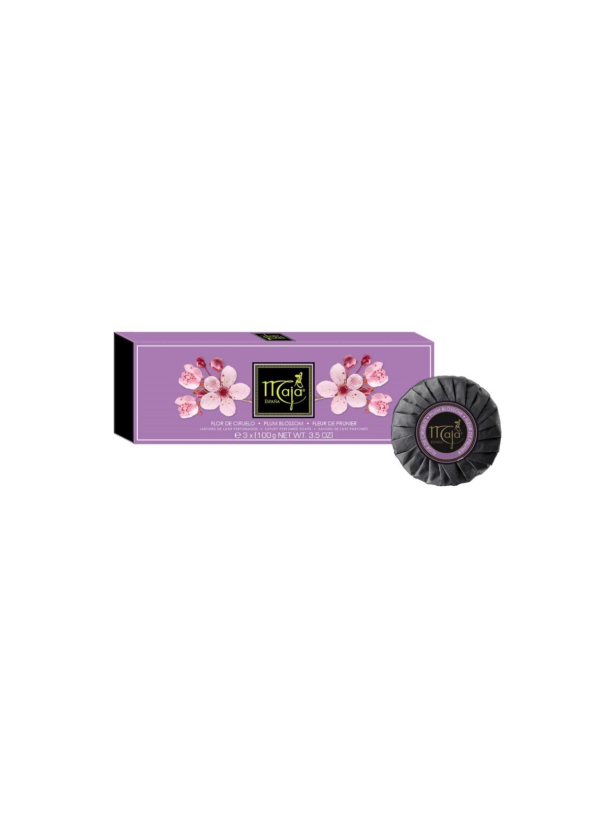 Plum blossom zeep 3 x 100 gram