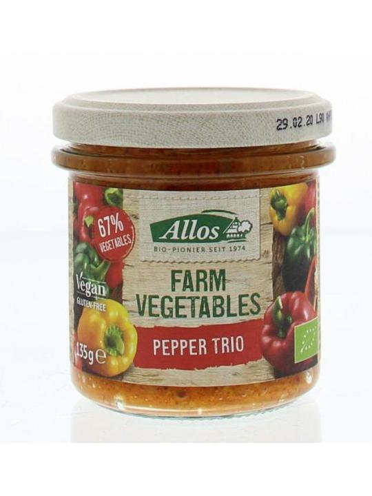 Farm vegetables pepper trio bio