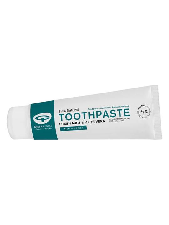 Fresh mint & aloe vera fluoride toothpaste