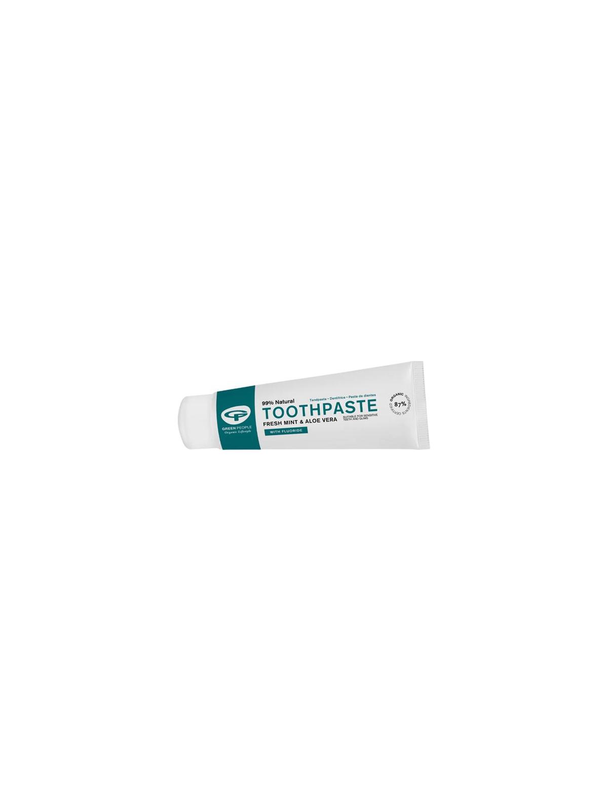 Fresh mint & aloe vera fluoride toothpaste