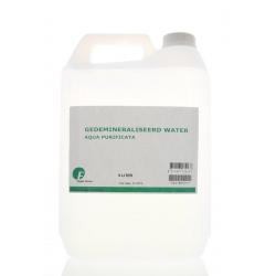 Gedemineraliseerd water