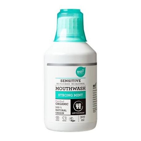 Mondwater sensitive strong mint